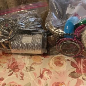 Mixed assortment of bangle style bracelets